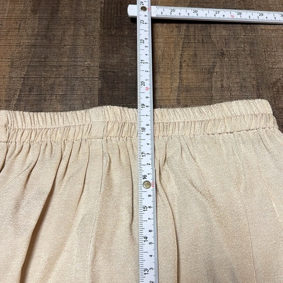 Women’s vintage acetate and rayon skirt 10 made in USA 🇺🇸 mini pull on elastic - Picture 3 of 5